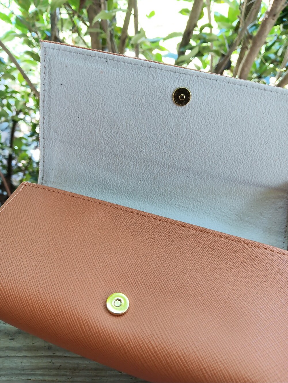 Tory Burch Pumpkin Spice Leather Sunglasses Case - Picture 3 of 5